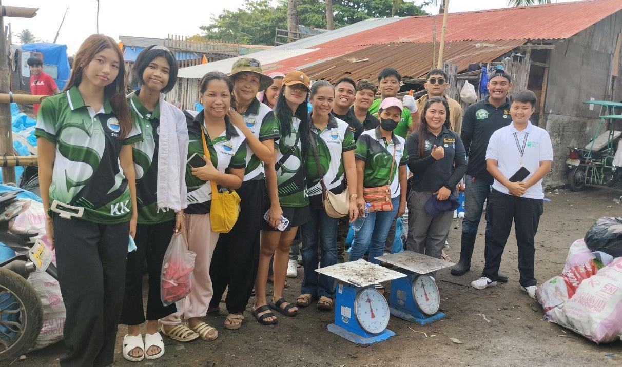 The BEST Trash to Cashback field team